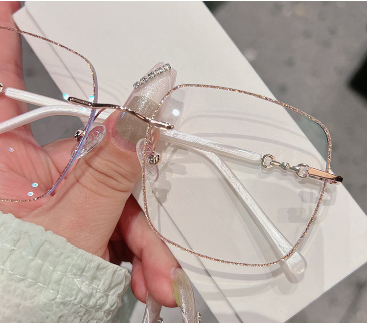 Model 8130 New Oversized Square Anti Blue Light Myopia Women's Eyeglasses Lady Prescription Eyewear Noble Purple Lenses and Temples Glasses