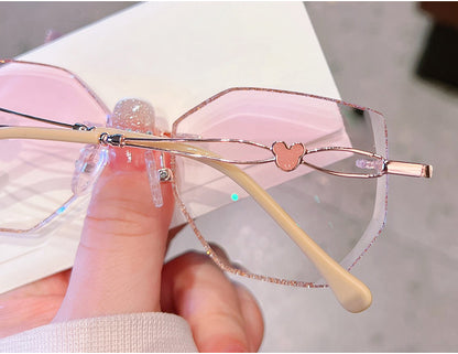 Model 682 Women Decorative Plain Glasses Big Lens With Heart Anti Blue Light Computer Custom Myopia Rimless Eyewear Mouse Pattern Frame