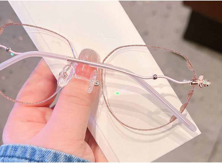 Model 7822 Anti Blue Light Filter Rimless Computer Eyeglasses Myopia Women Simple and Generous Very Light Glasses Frame Lady Eyewear